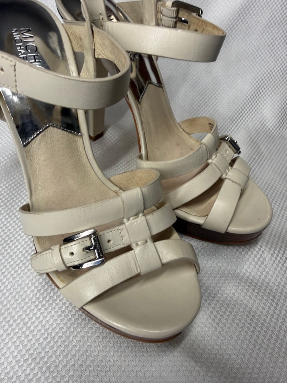 MICHAEL Michael Kors Ivory Leather Strappy Heels w/Chrome Heel - Size 7